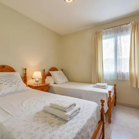 Guzman - Brigitte Apartment