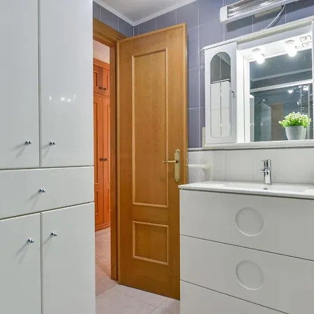 Guzman - Brigitte Apartment *