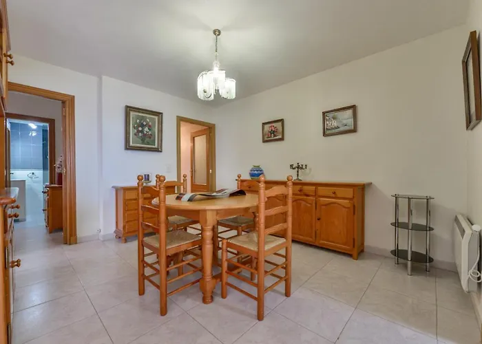 Guzman - Brigitte Calp